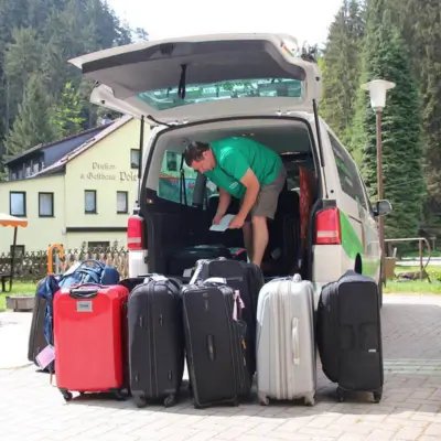 Luggage Shifting Services